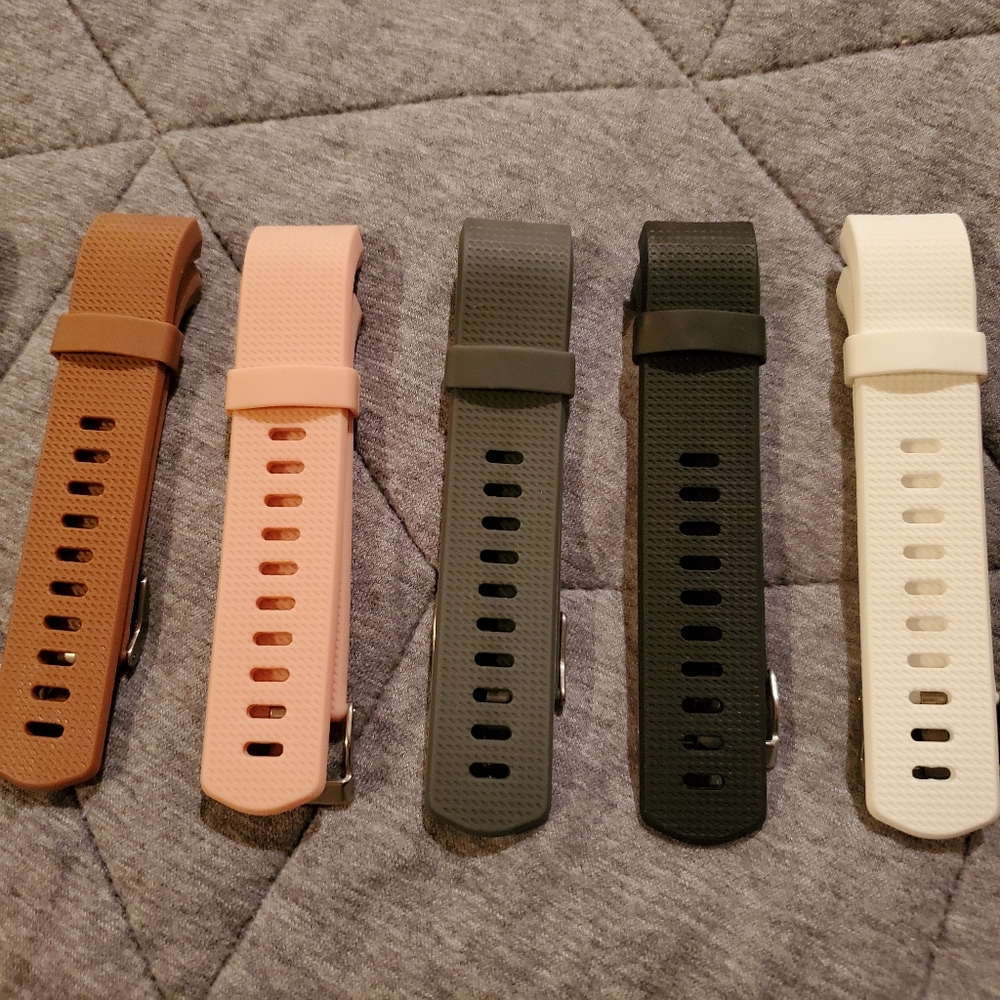 Extra Fitbit bands - Picture 4 of 8